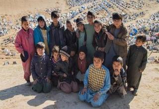 アフガニスタンにおける住まいを追われた子どもたち