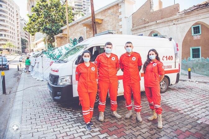 レバノン赤十字社のボランティアたち