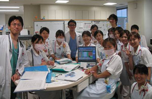 大阪赤十字病院の医療スタッフ